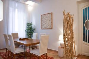 Χώρος καθιστικού στο Spanish Steps-Trevi -Luma Suite