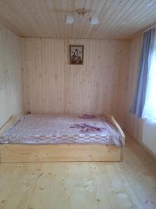 Postel nebo postele na pokoji v ubytování Смерека