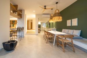 Χώρος καθιστικού στο Casa Yoo tu oasis de lujo en Huatulco