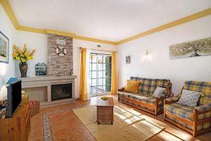 Χώρος καθιστικού στο Casa Estrela do Mar, 2 Quartos, Praia de São Rafael, Albufeira