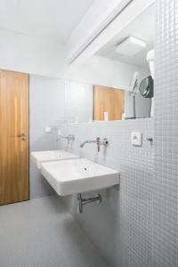 Un baño de Hotel Atom Třebíč