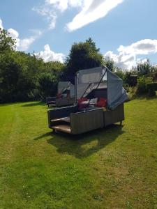 Imagen de la galería de Outdoor Lounge mit Seeblick, en Belau