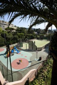 Tenis lub squash w obiekcie Résidence Cannes Villa Francia - maeva Home - Appartement 2 pièces 5 personnes - Budget MAE-0634 lub w pobliżu