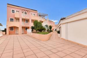 Budynek, w którym mieści się apartament