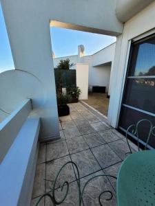 Ein Balkon oder eine Terrasse in der Unterkunft Le Birdy - maeva Home - Appartement 2 pièces 4 personnes - Prestige 614