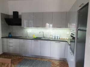 A kitchen or kitchenette at Bei Kosta
