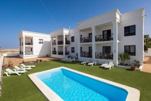 an image of a villa with a swimming pool at Cotillo Star by NicoleT in Cotillo