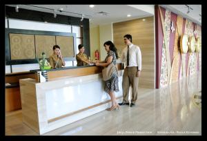 Ros-In Hotelの宿泊客