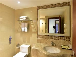 Koupelna v ubytování Pangdai International Aparthotel Modiesha Metro Branch + 28 fotografií