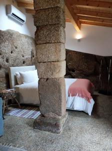 Photo de la galerie de l'établissement Casa do Meio em Quinta de São Pedro de Vir-a-Corça, à Monsanto