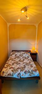 Postel nebo postele na pokoji v ubytování Apartmani Milicevic