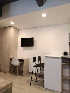 TV tai viihdekeskus majoituspaikassa Apartamento zona centro Bogotá