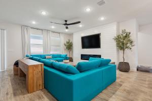 Gallery image of Modern 5BR Getaway, PS5 & Board Games - Port St. Lucie, Florida in Carlton