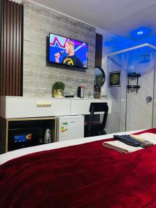 Köök või kööginurk majutusasutuses Executive Galaxy Guest House Nkowankowa