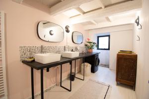 Φωτογραφία από το άλμπουμ του Cœur de Presqu'île I Maison spacieuse avec cour intérieure σε Κροζόν +23 φωτογραφίες