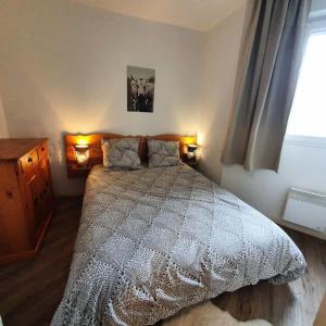 Posteľ alebo postele v izbe v ubytovaní Résidence Hauts De Peyragudes Mp - 3 Pièces pour 8 Personnes 564