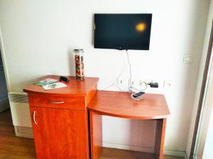 Televízia a/alebo spoločenská miestnosť v ubytovaní Résidence Pic Du Midi - Apt n°43 - 1er étage - Bâtiment Campan2 MAE-8674