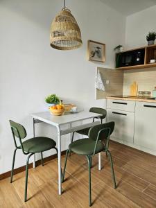 A cozinha ou kitchenette de Studio Apartman Nomad Divčibare