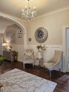 Χώρος καθιστικού στο Antfield house +39 φωτογραφίες