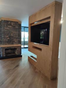 A television and/or entertainment centre at Luxury villa