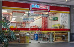 Supermarket alebo iný obchod pri apartmáne alebo v okolí
