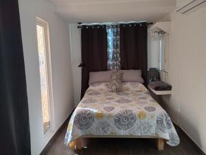 Giường trong phòng chung tại Container-Suite