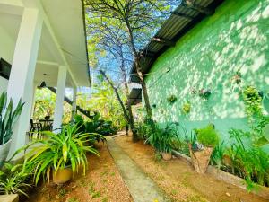 Giardino di Dimuthu Green Villa