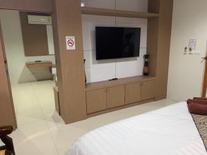 TV o dispositivi per l'intrattenimento presso The Infinity Suite Chiangrai