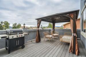Μπαλκόνι ή βεράντα στο Mystique Villa - Gym Pool Table BBQ Alfresco