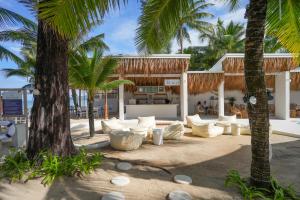 Fotografie z fotogalerie ubytování Arinara Beach Resort Phuket - SHA Extra Plus v destinaci pláž