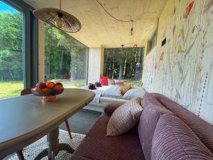 Posezení v ubytování Tiny House Manka