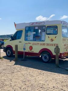 Gallery image of Entire 3bed house close to westward ho/ town in Bideford +19 photos