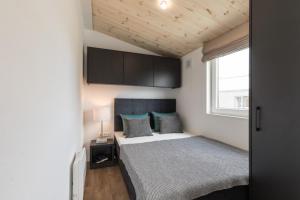 Postel nebo postele na pokoji v ubytování Sunny Hotel Straubing