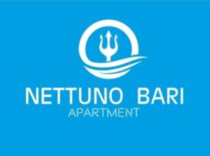 ein Logo für ein Restaurant mit einer Gabel in der Mitte in der Unterkunft Nettuno Bari Apartment in Bari