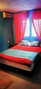 Ein Bett oder Betten in einem Zimmer der Unterkunft Lilleheim