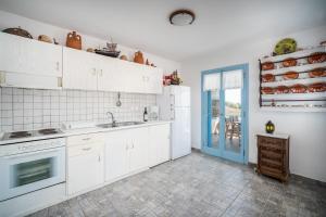 Gallery image of Psili Ammos in Serifos Chora