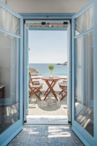 Gallery image of Psili Ammos in Serifos Chora