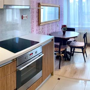 Imagen de la galería de Fresh&Cozy apartment, parking free, 15 min walk to center, en Riga