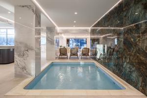 Bassein majutusasutuses Tavel Hotel & SPA või selle lähedal