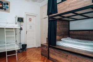 Postel nebo postele na pokoji v ubytování Hostel Beogradjanka