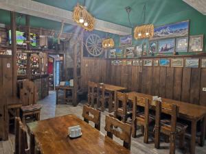 Restaurace v ubytování Studio Gudauri Penta 405 + 15 fotografií