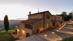 Gallery image of Casale con vista colline in Volterra