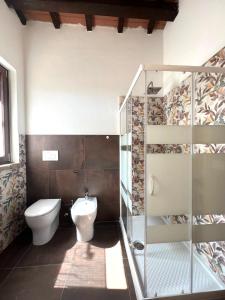 Koupelna v ubytování Agriturismo La Vergheria