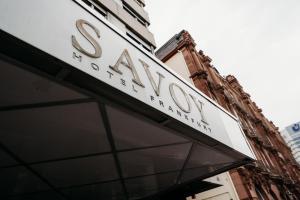 Certifikát, hodnocení, plakát nebo jiný dokument vystavený v ubytování Savoy Hotel