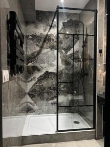 Ένα μπάνιο στο Luxueux Appartement près de la Cathédrale