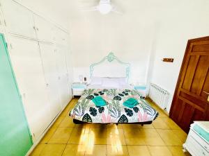 Posteľ alebo postele v izbe v ubytovaní Super casa al lado de Granada