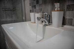 Fotografie z fotogalerie ubytování Lux Apartment Rose - Elite 74m2 v destinaci Kragujevac + 26 fotografií