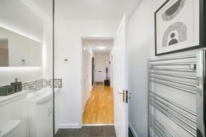 Φωτογραφία από το άλμπουμ του Bohemian Raphsody Apartment ✪ Grampian Lettings Ltd στο Αμπερντίν +24 φωτογραφίες