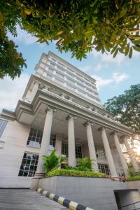 Bangunan di mana terletaknya hotel