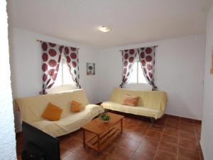 Posedenie v ubytovaní Casa familiar cerca del mar con piscina privada, WiFi, aire acondicionado, admiten mascotas - ES-184-47